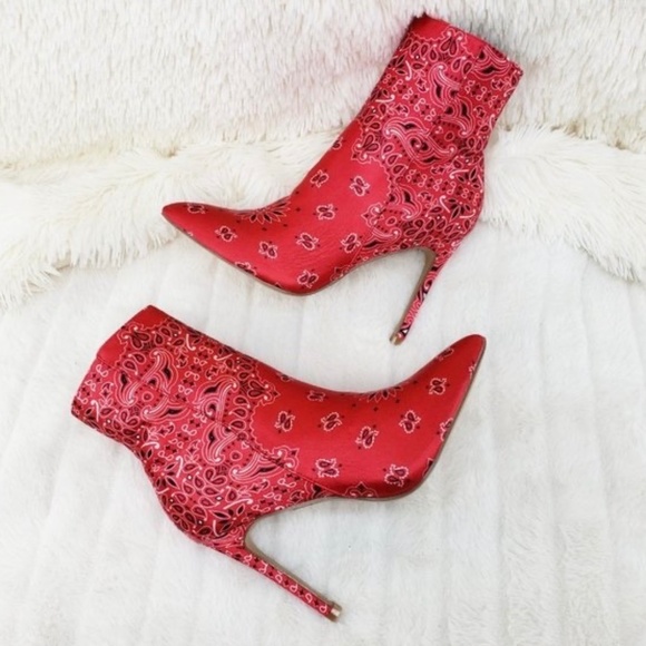 * Mata Red Bandana 4" High Ankle Bootie - Picture 4 of 6